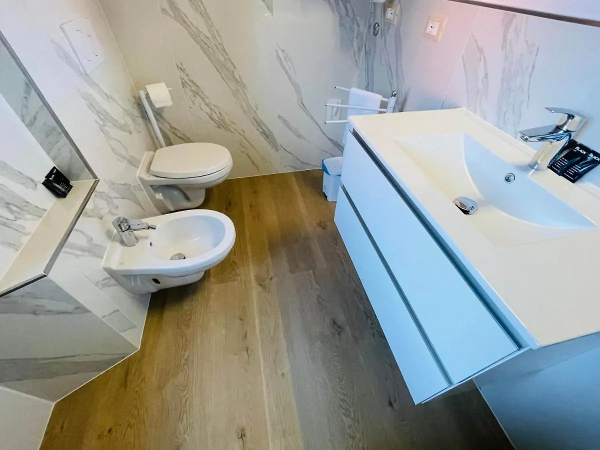 Novecento Luxury&Spa Residence 4 Stelle Montese 0*,