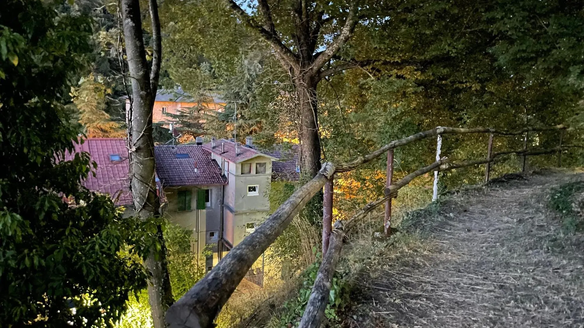 Apartment Novecento Luxury&Spa Residence 4 Stelle Montese Italy